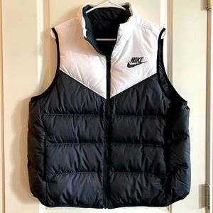 EUC Nike Puffer Vest